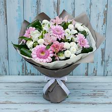 Букет цветов из:  Герберы, Альстромерии и Хризантемы #REPLACE_PRED# Званном