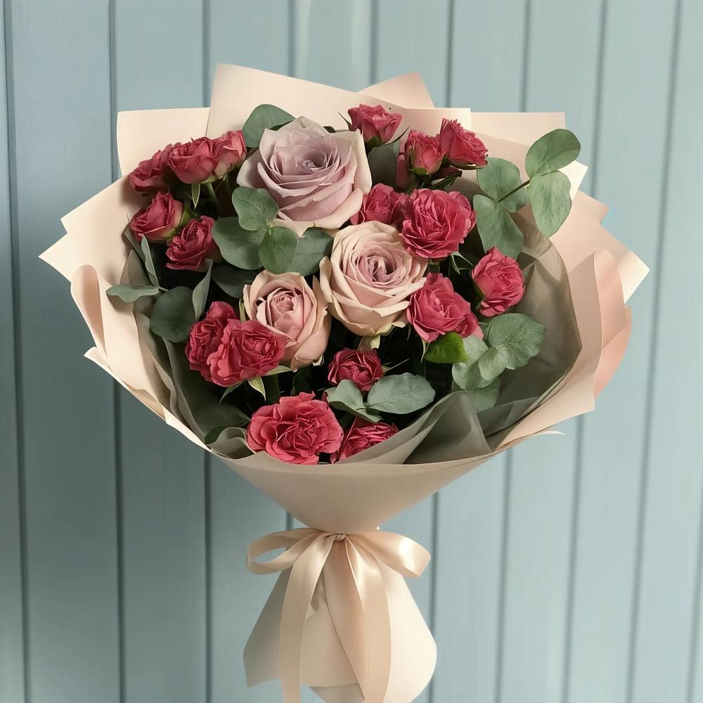 Букет цветов из: Гвоздики и Розы в Званном
