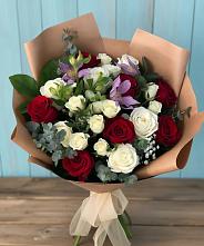 Букет цветов из:  Розы и Альстромерии в Званном