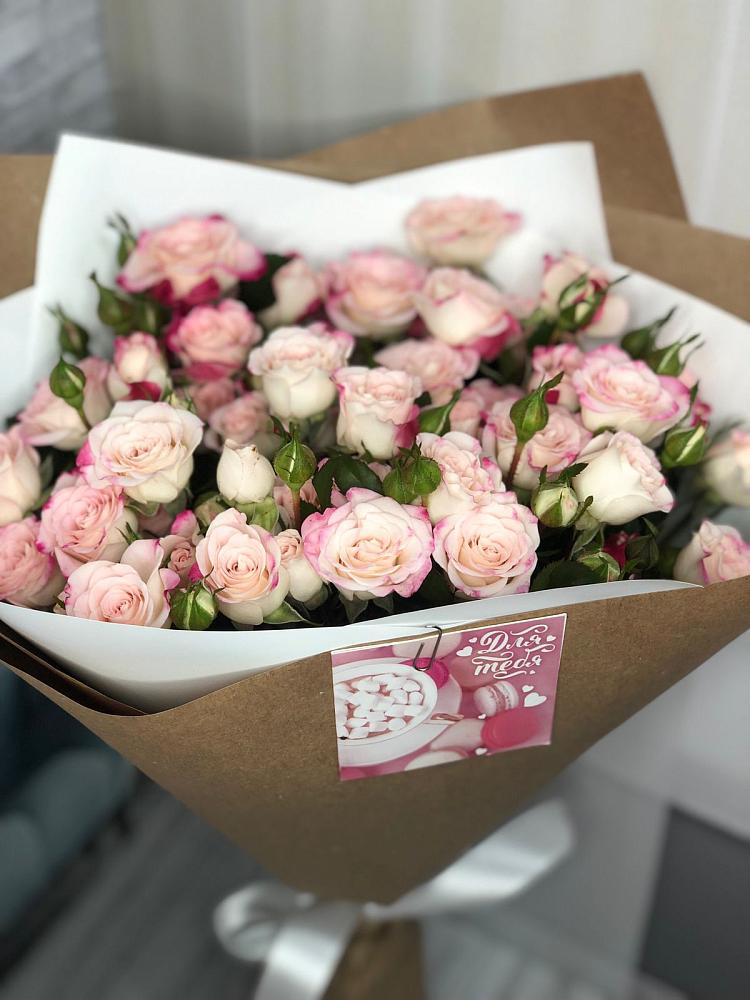 Букет цветов из: Розы в Званном