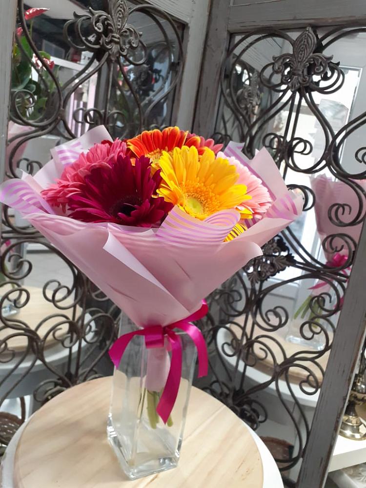 Букет цветов из: Герберы в Званном