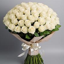 Букет 101 беля роза Белоснежка в Званном