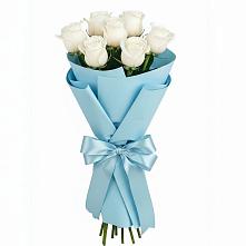 Букет 7 белых роз Проуд в Званном