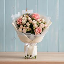 Букет цветов из:  Розы в Званном